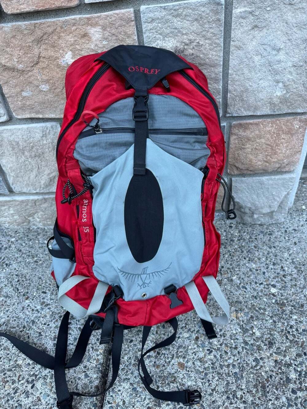 Osprey Atmos 35 Hiking Backpack Size Medium